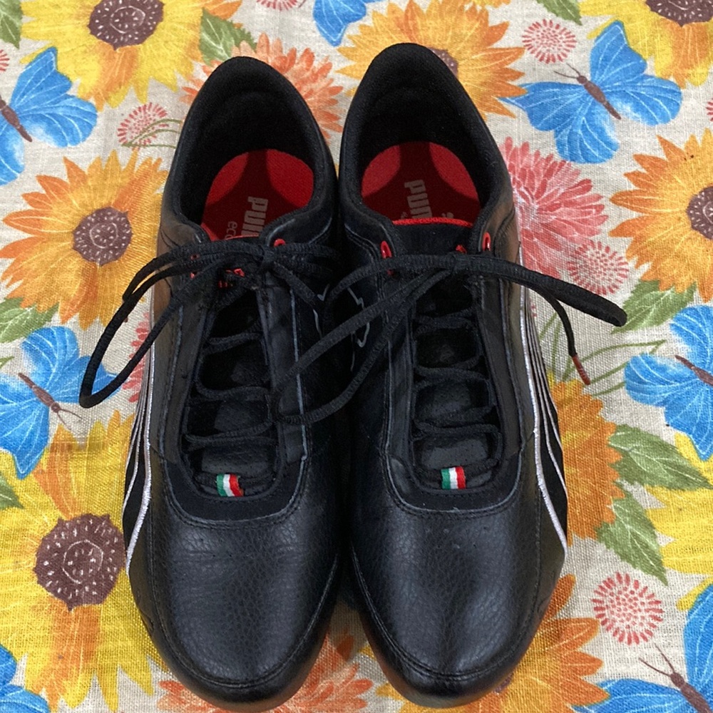 Puma Scuderia Ferrari fashion sneakers